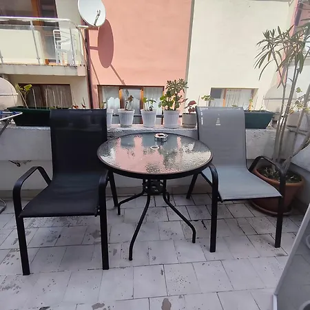 아파트 For Guests Linov