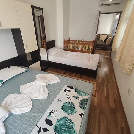 For Guests Linov 아파트 네세부르